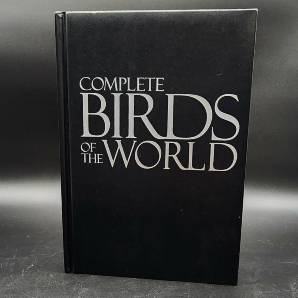 National Geographic Complete Birds of the World Hardcover New Old Stk Reference